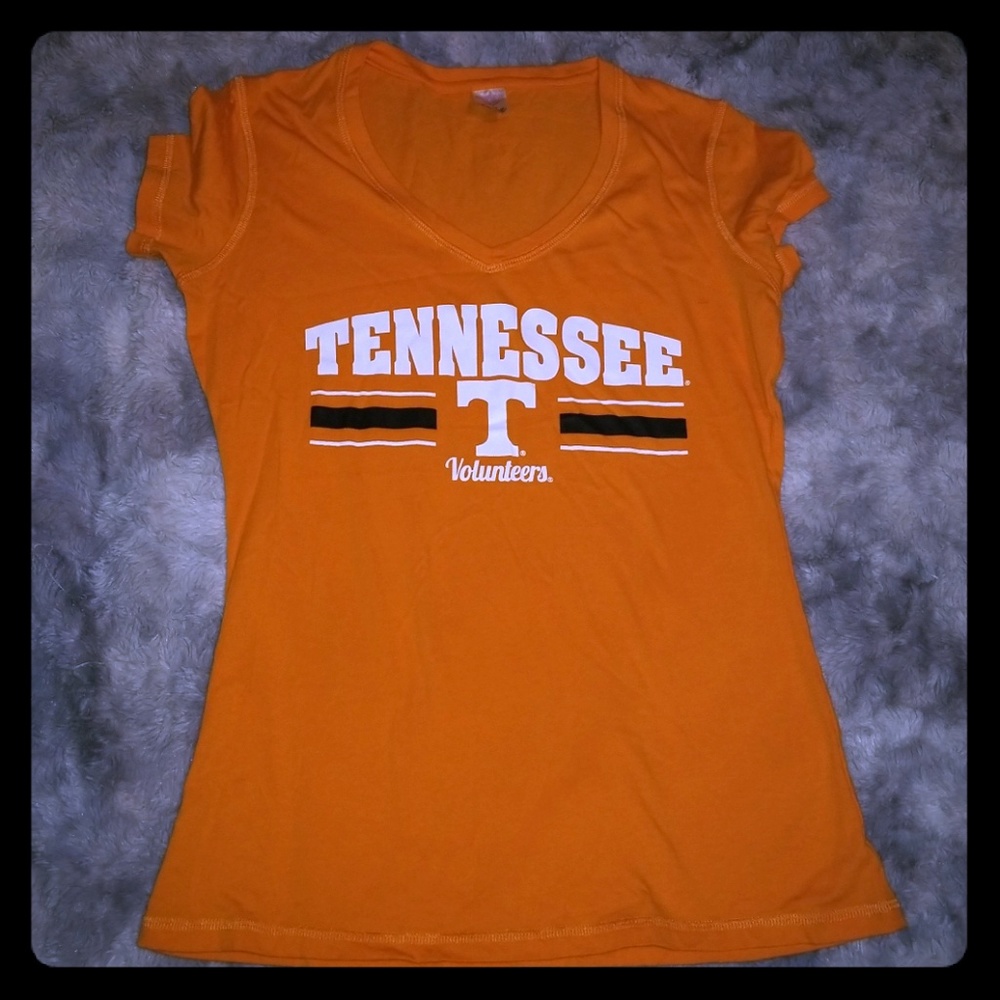 Tenn shirt